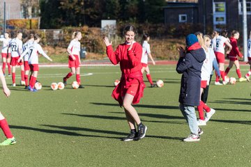Bild 378 - wCJ Walddoerfer - Wellingsbuettel 3 : Ergebnis: 4:1